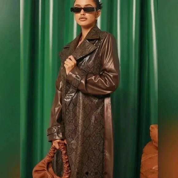 MISSGUIDED Snake Print Faux Leather Contrast Trench Coat. Nwt size US 8 - Picture 2 of 10